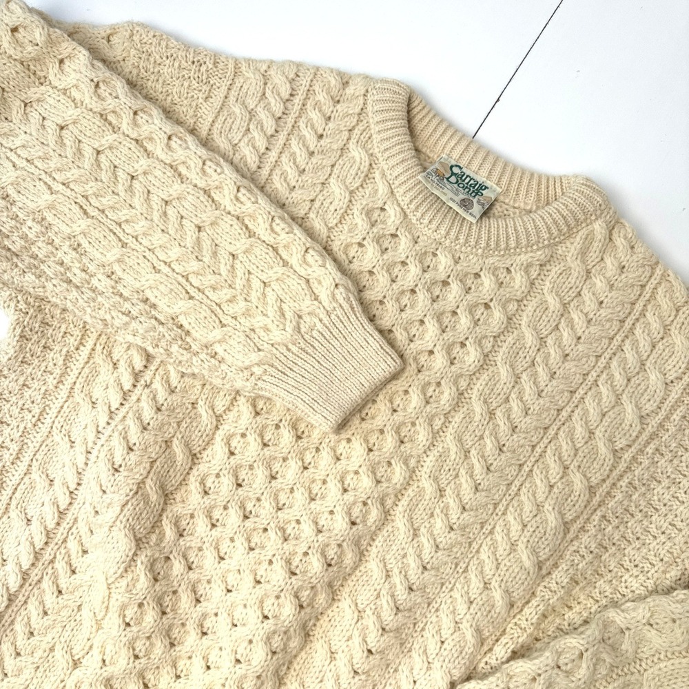 Carraig Donn Aran Wool Sweater Mens Small Cream Cable Knit Made in Ireland